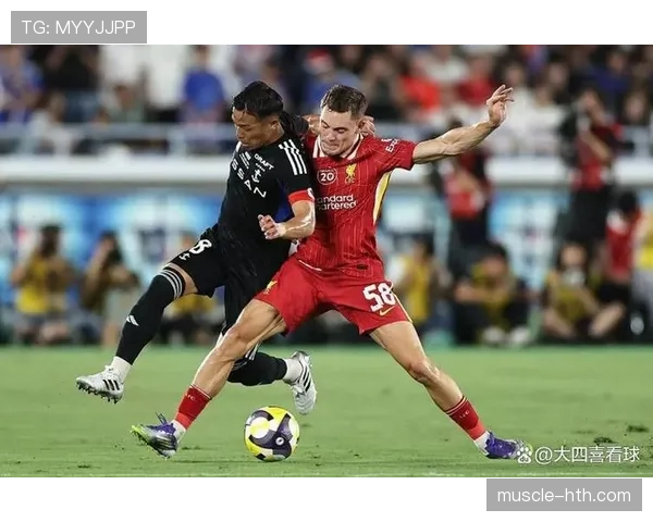 伊万·佩里西奇英超赛季强势复苏,重燃激情助球队争光 伊万·佩里西奇英超赛季强势复苏,重燃激情助球队争光